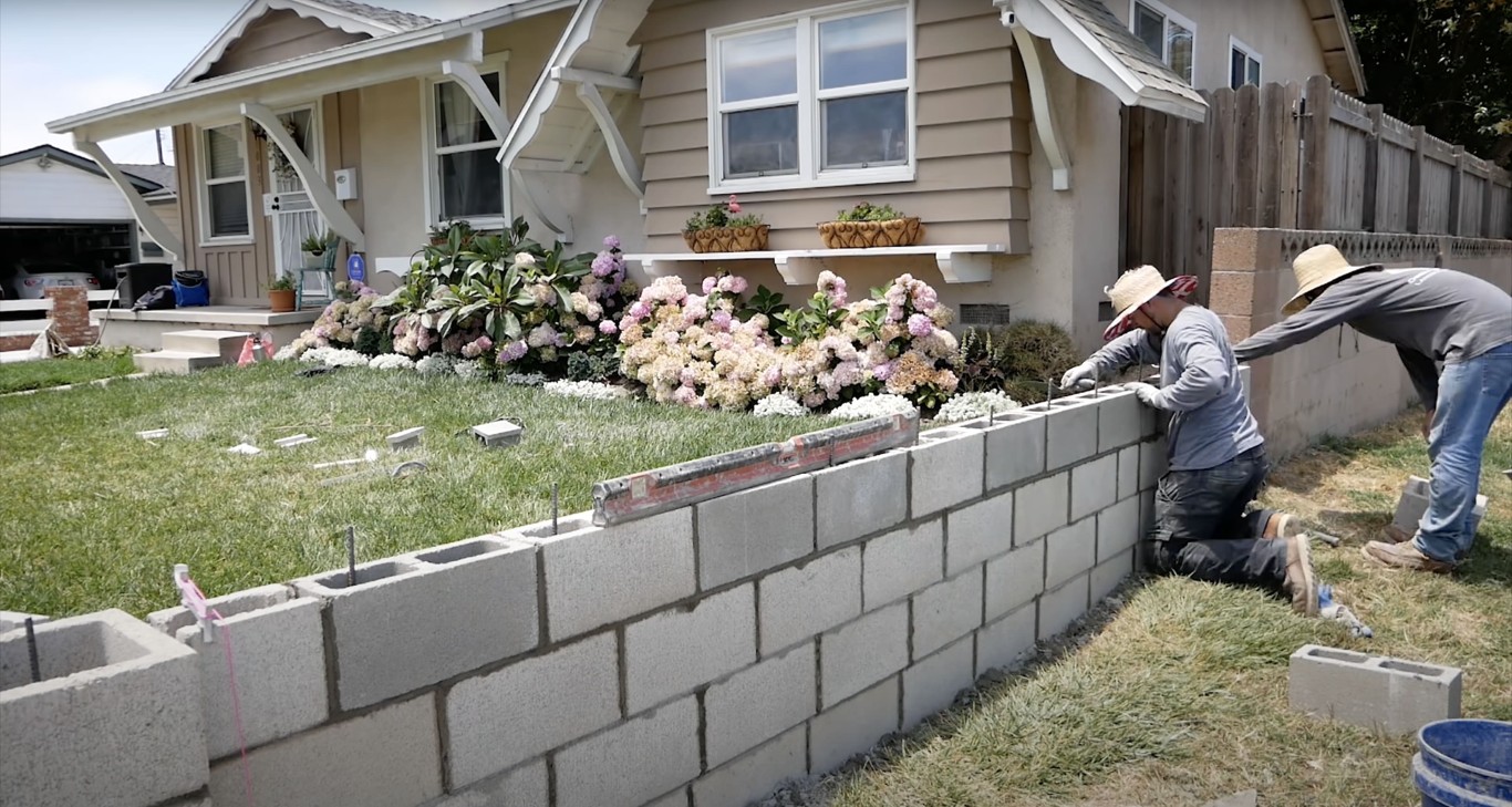 Retaining Walls & Concrete Masonry services in Haltom City, TX